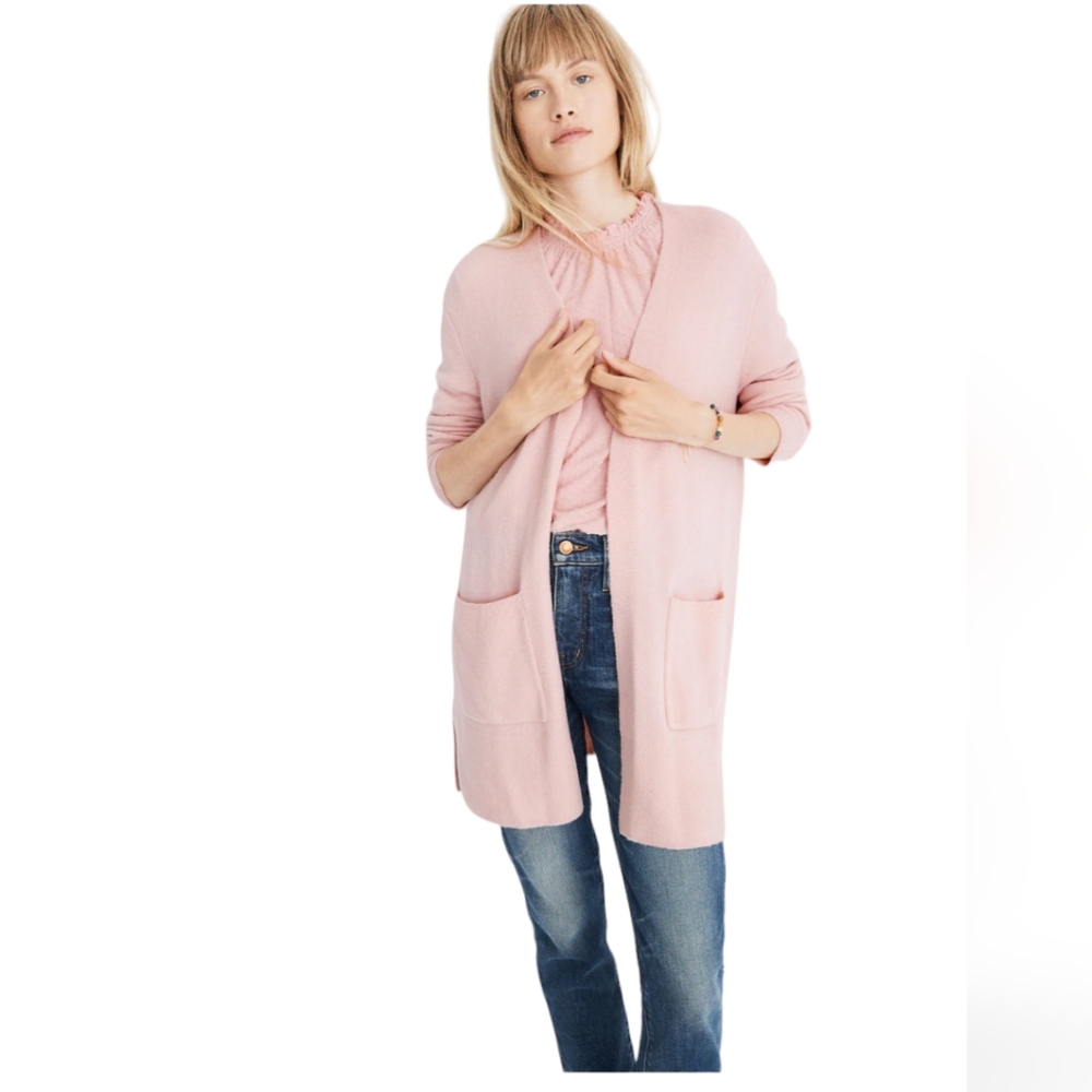 Madewell Kent Cardigan Sweater in Coziest Yarn Pink - Medium